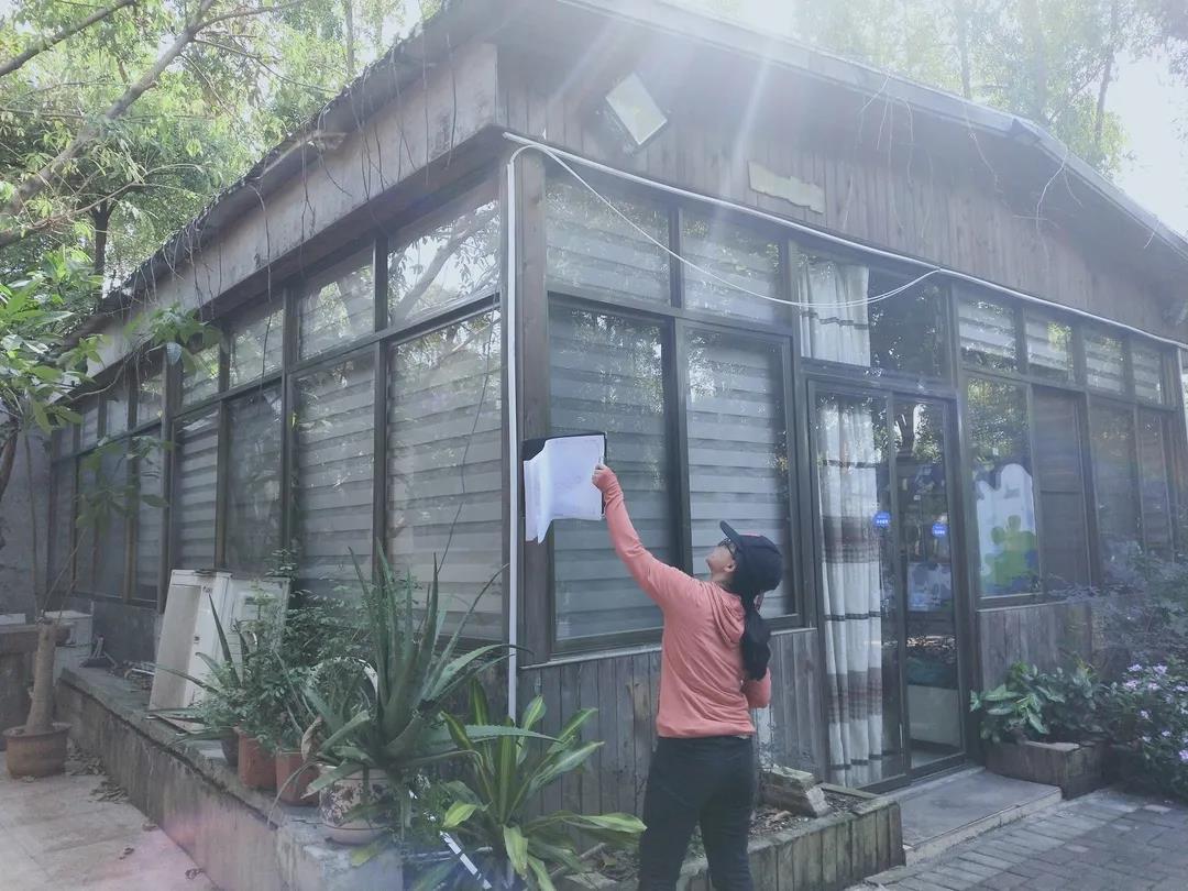 邹秋娜：繁琐之中寻快乐，，细微之处见精神