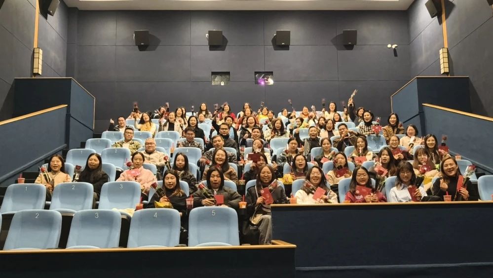 W66最给力的老牌娱乐集团丨光影绽放 致敬“她实力”